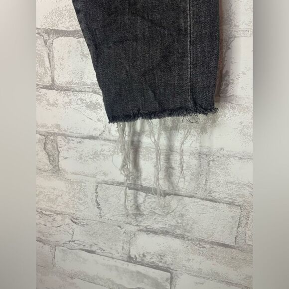 Levi's Wedge Skinny Grey Dark Distressed Hem Denim Jeans Button Up Closure - Picture 3 of 7